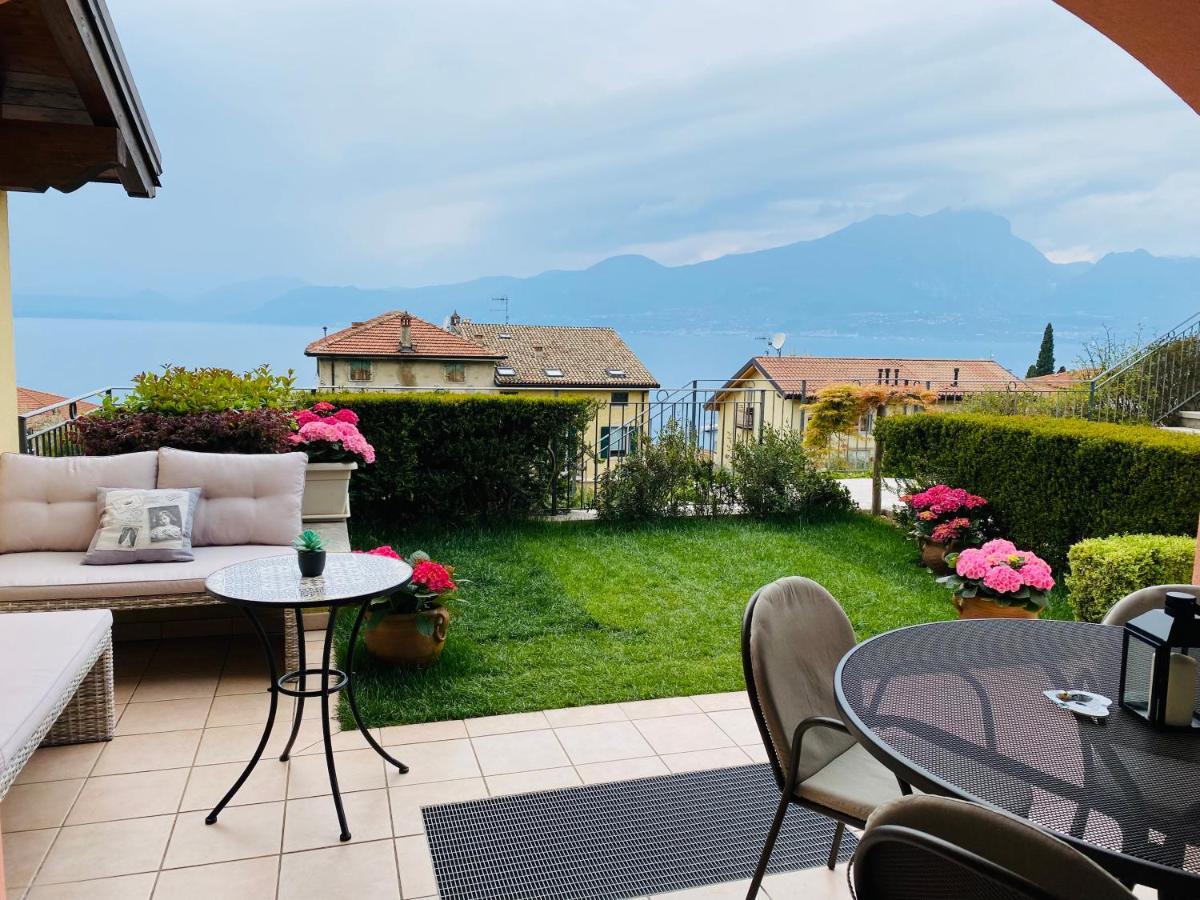 Il Paradiso Apartments Great View Gardasee Torri Del Benaco Exterior foto