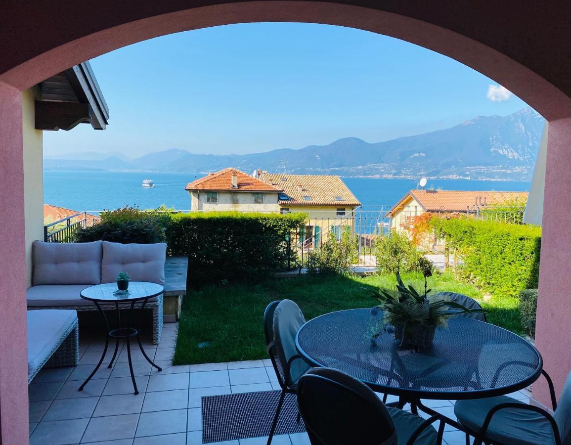 Il Paradiso Apartments Great View Gardasee Torri Del Benaco Exterior foto