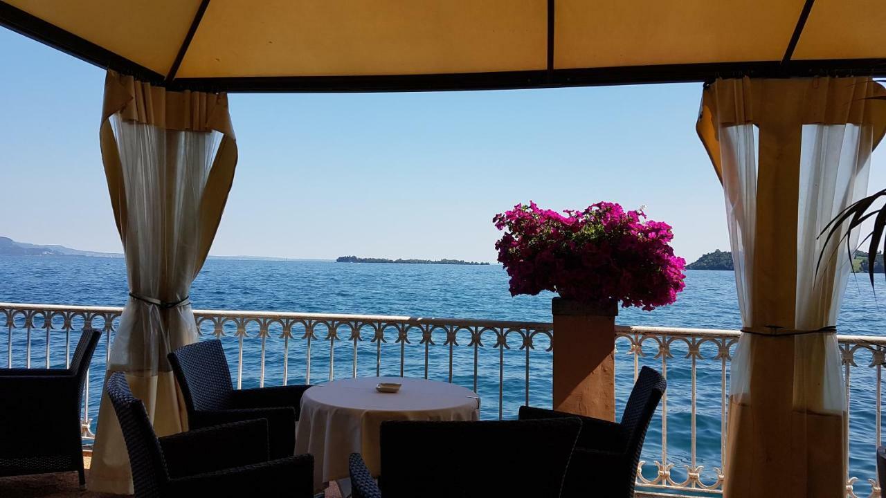 Il Paradiso Apartments Great View Gardasee Torri Del Benaco Exterior foto