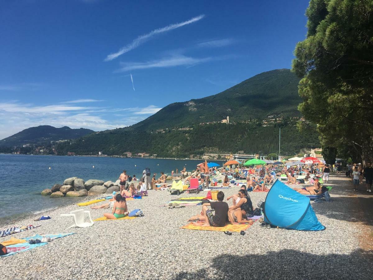Il Paradiso Apartments Great View Gardasee Torri Del Benaco Exterior foto