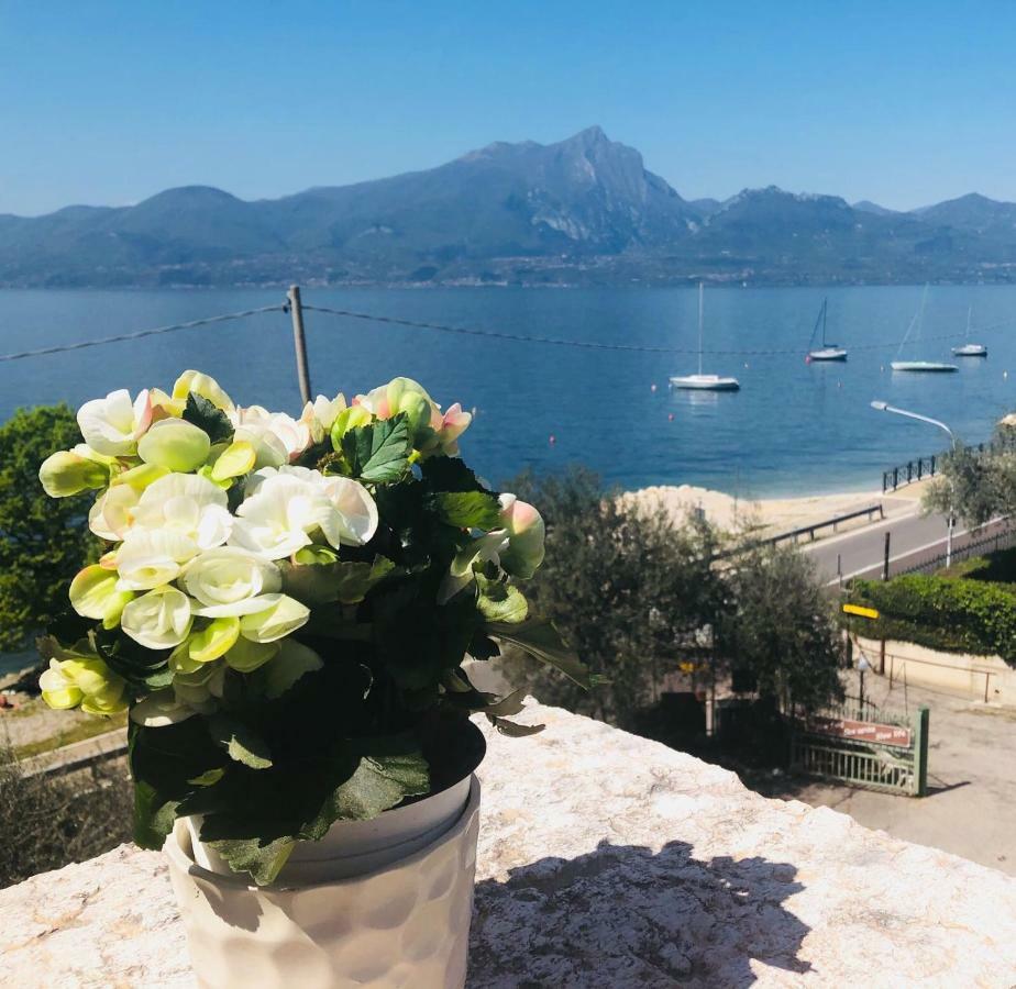 Il Paradiso Apartments Great View Gardasee Torri Del Benaco Exterior foto